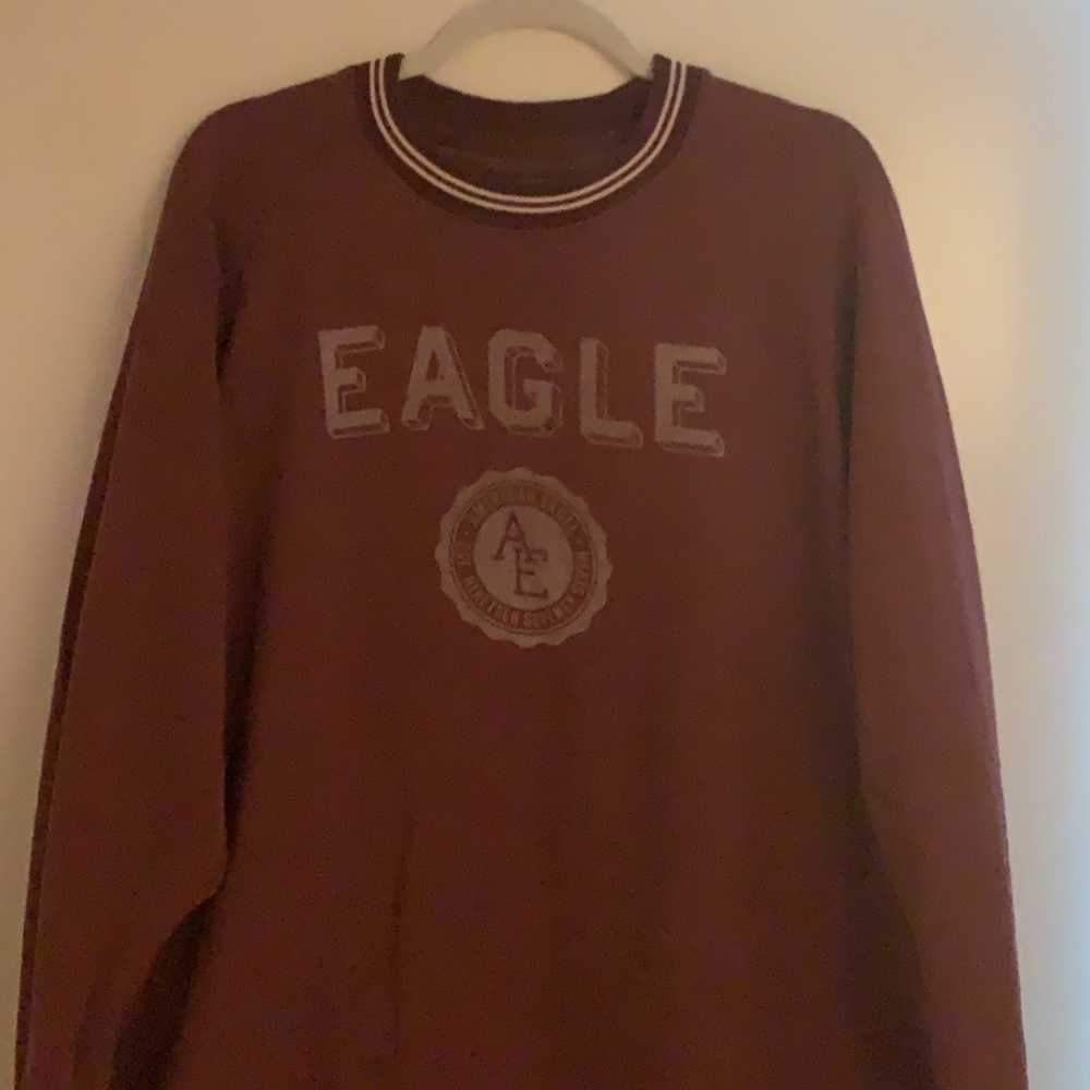 American Eagle sweatshirt